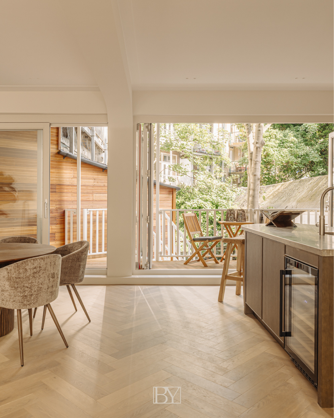 Sfeervolle presentatie van gestylede woning voor verkoop